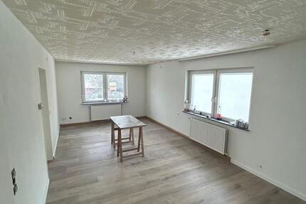 Wohnung Limburgerhof - 2 Zimmer, 65 m&sup2;, 700&euro; | Angebot:25206015