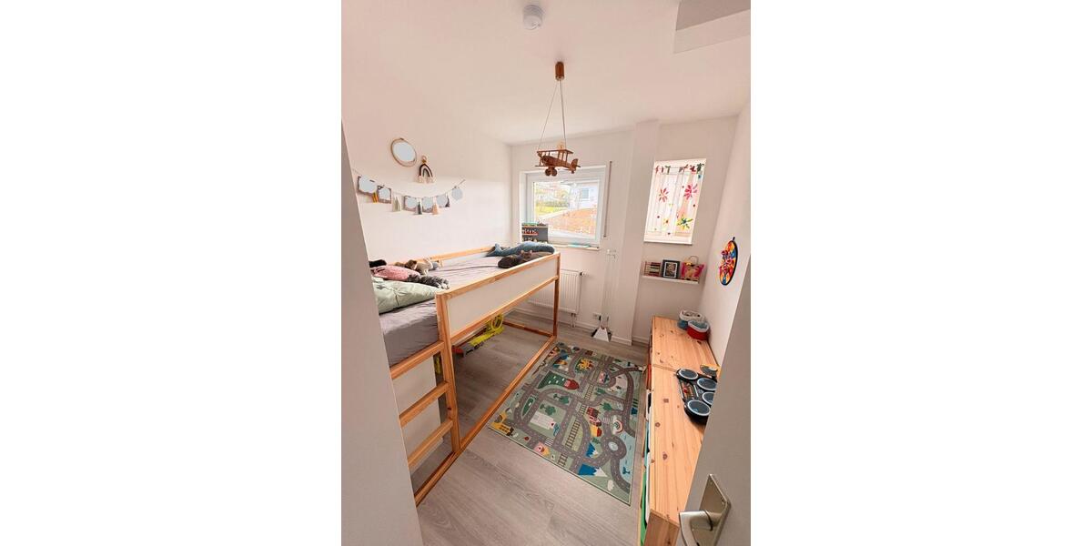 Erdgeschoßwohnung Hilders - 5 Zimmer, 116 m&sup2;, 900&euro; | Angebot:26614064