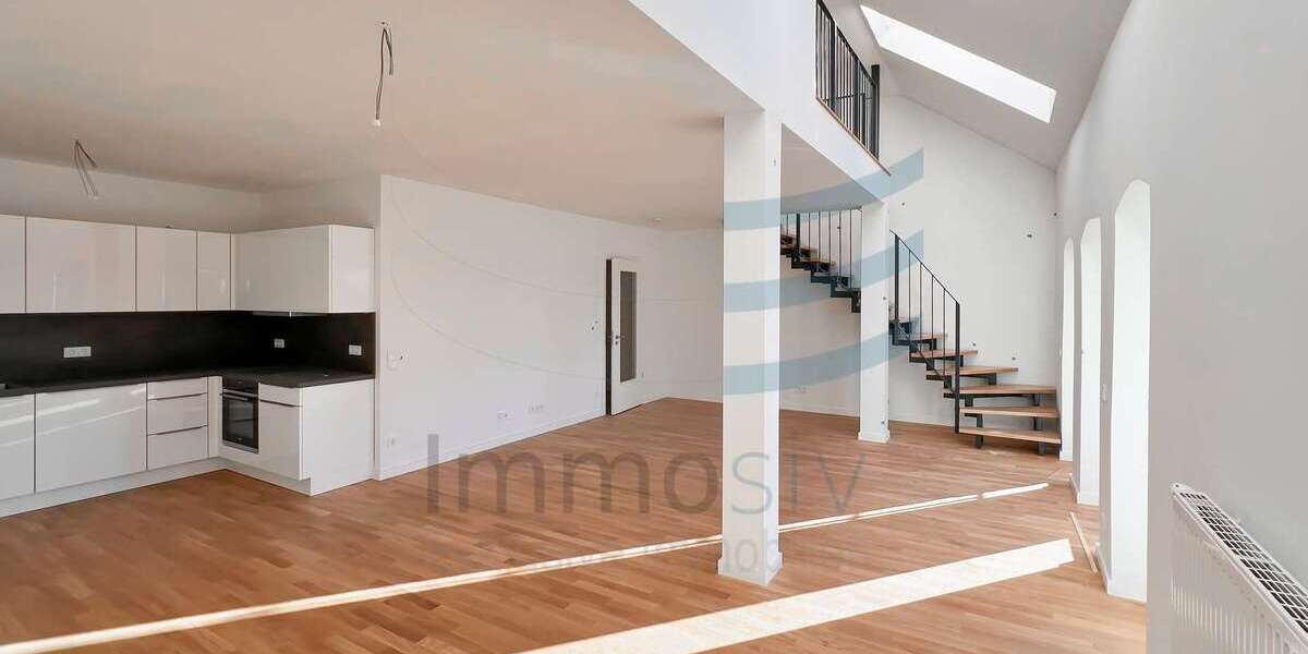 Etagenwohnung Nauen - 2 Zimmer, 98 m&sup2;, 1.100&euro; | Angebot:26142180