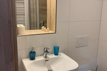 Wohnen auf Zeit Putzbrunn - 1 Zimmer, 30 m&sup2;, 30&euro; | Angebot:24684026