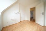 Dachgeschoßwohnung Bebra - 3 Zimmer, 54 m&sup2;, 385&euro; | Angebot:26553858