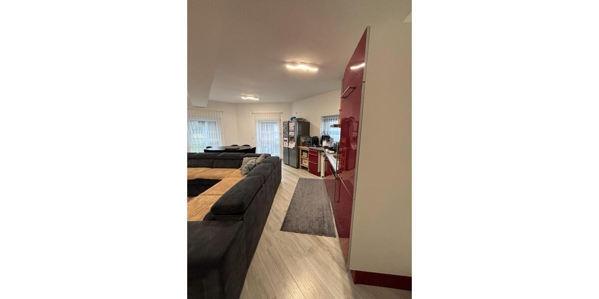 2ZKB Wohnung in Haiger Erdgeschoss mit Terrasse & Parkplatz 3 zimmer