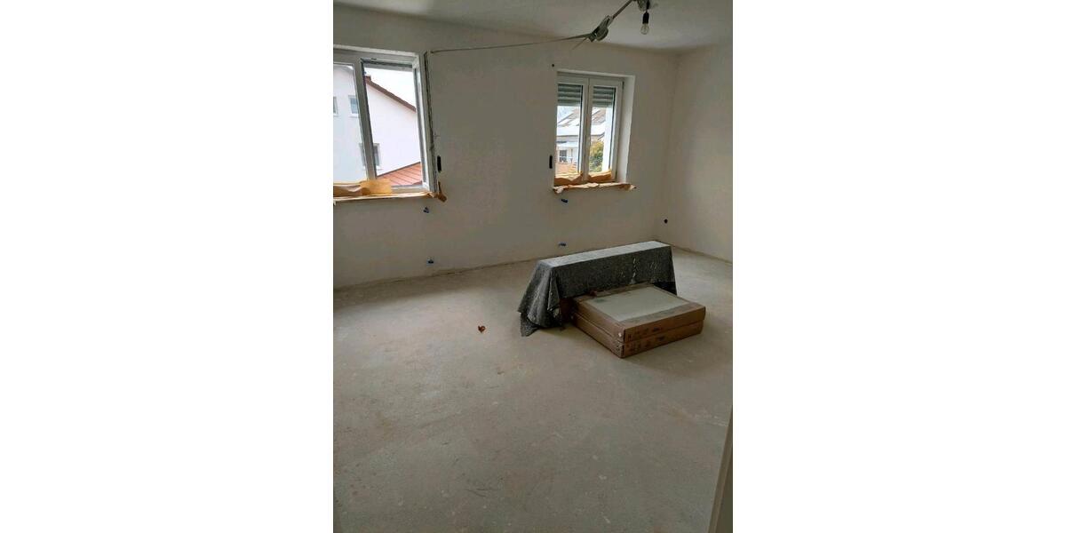 Etagenwohnung Mauerstetten - 6 Zimmer, 140 m&sup2;, 1.540&euro; | Angebot:25844275