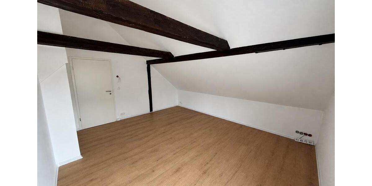 Maisonettenwohnung Schwandorf - 4.5 Zimmer, 117 m&sup2;, 1.190&euro; | Angebot:26706057