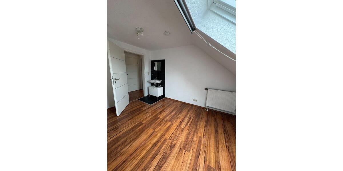 Wohnen auf Zeit Weinheim - 1 Zimmer, 12 m&sup2;, 510&euro; | Angebot:24978414