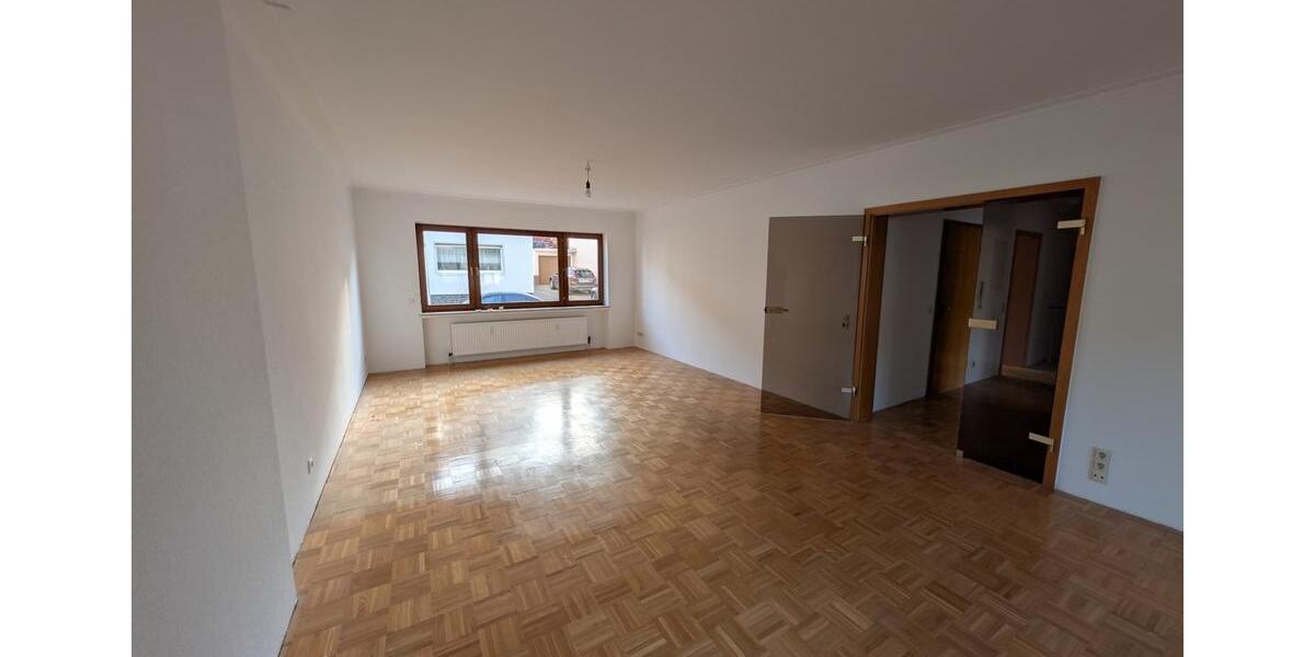 Erdgeschoßwohnung Boppard - 2.5 Zimmer, 85 m&sup2;, 780&euro; | Angebot:26387175