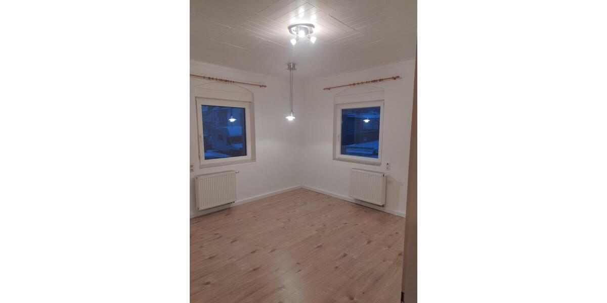 Erdgeschoßwohnung Heidenheim an der Brenz - 3 Zimmer, 70 m&sup2;, 850&euro; | Angebot:25105277