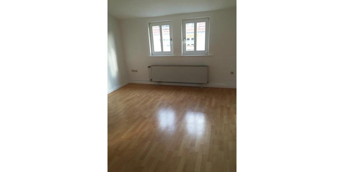 Dachgeschoßwohnung Erfurt - 3 Zimmer, 75 m&sup2;, 650&euro; | Angebot:26448186