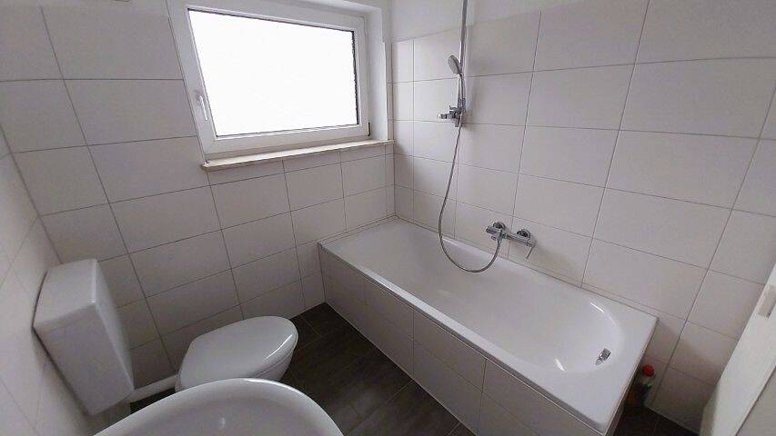 Etagenwohnung Waldsassen - 3 Zimmer, 75 m&sup2;, 525&euro; | Angebot:26273807