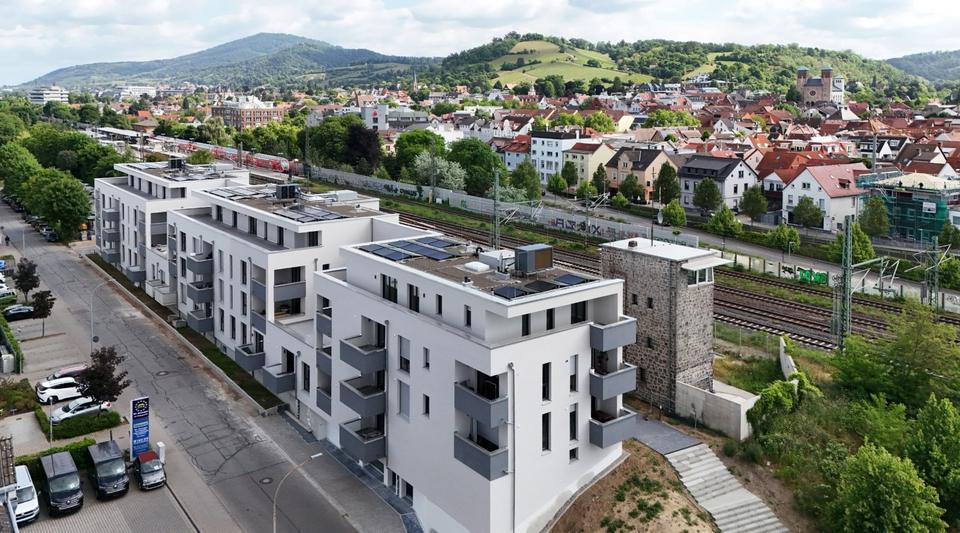 Etagenwohnung Bensheim - 2 Zimmer, 75 m&sup2;, 1.305&euro; | Angebot:25854066