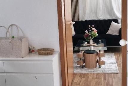 Wohnung Brackenheim - 2 Zimmer, 55 m&sup2;, 550&euro; | Angebot:26698190