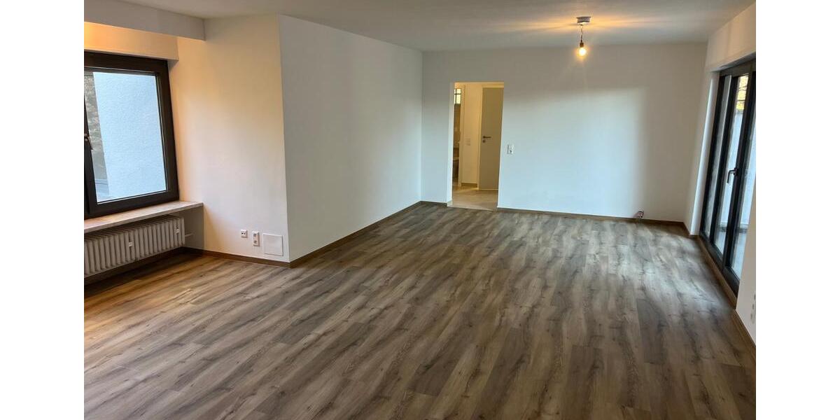 Etagenwohnung Pirmasens - 4 Zimmer, 115 m&sup2;, 1.290&euro; | Angebot:26148616
