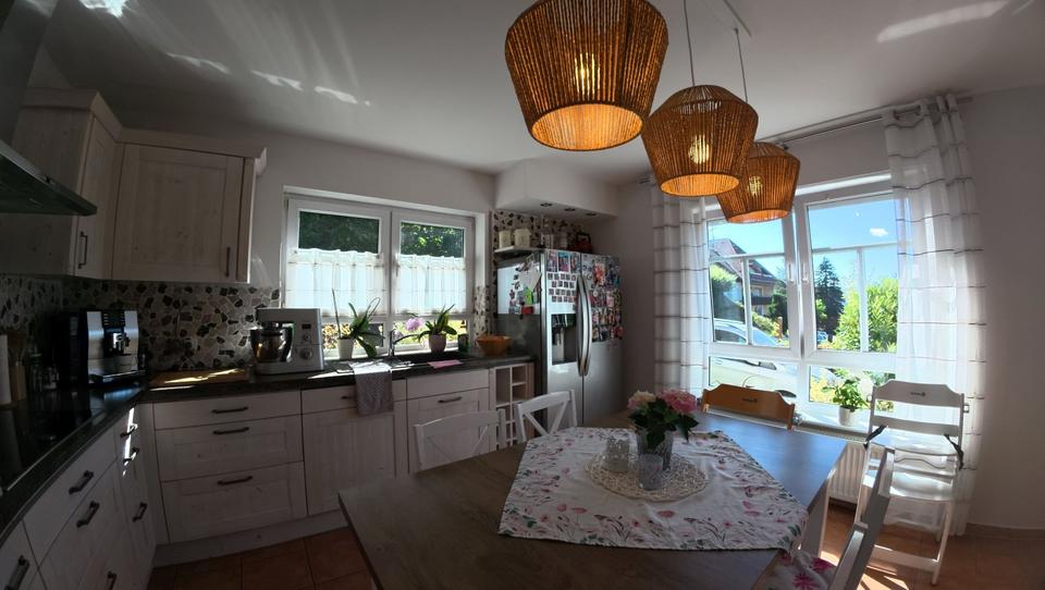 Einfamilienhaus Höchst im Odenwald - 6 Zimmer, 210 m&sup2;, 2.260&euro; | Angebot:25934023