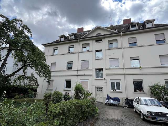 Wohnung zum Mieten in Wiesbaden-Biebrich 1.200 € 85 m²