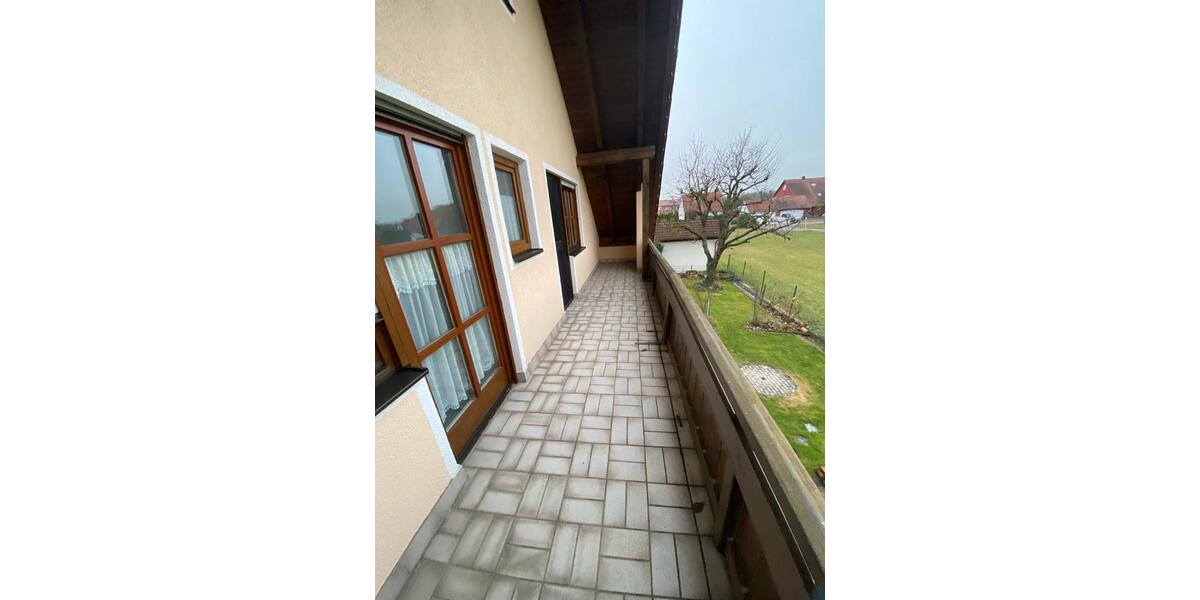 Etagenwohnung Niederschönenfeld - 5 Zimmer, 115 m&sup2;, 1.350&euro; | Angebot:26050550