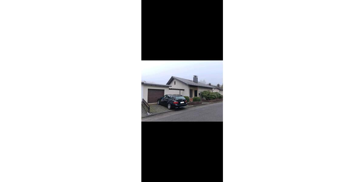 Einfamilienhaus Ehringshausen - 4 Zimmer, 110 m&sup2;, 1.200&euro; | Angebot:26620709