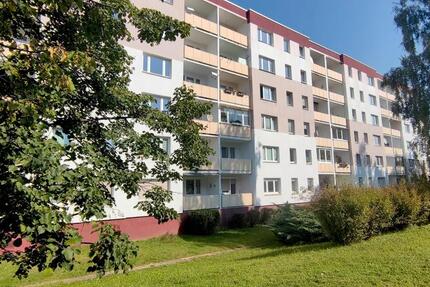 SINGLEWOHNUNG mit kleiner EBK zimmer