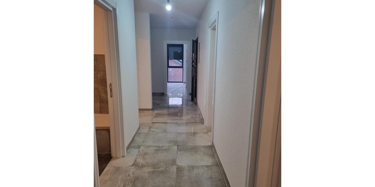 Etagenwohnung Heinsberg - 3 Zimmer, 96 m&sup2;, 1.150&euro; | Angebot:24418304