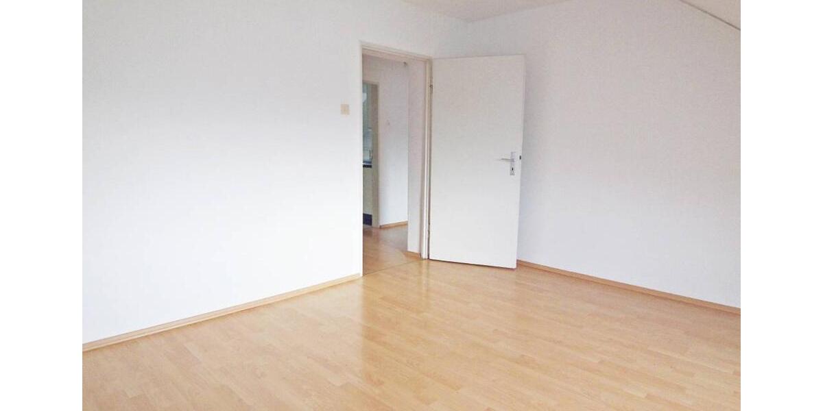 Dachgeschoßwohnung Kassel Vorderer Westen - 2 Zimmer, 61 m&sup2;, 580&euro; | Angebot:25217038