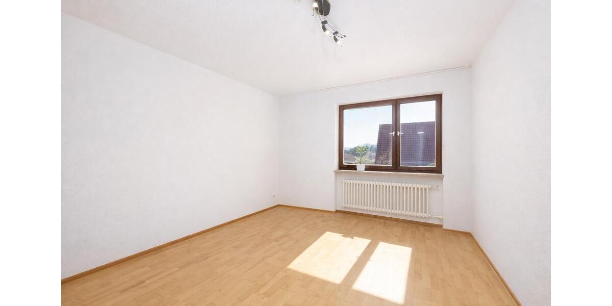 Bungalow Schweitenkirchen - 4.5 Zimmer, 115 m&sup2;, 1.800&euro; | Angebot:25725350