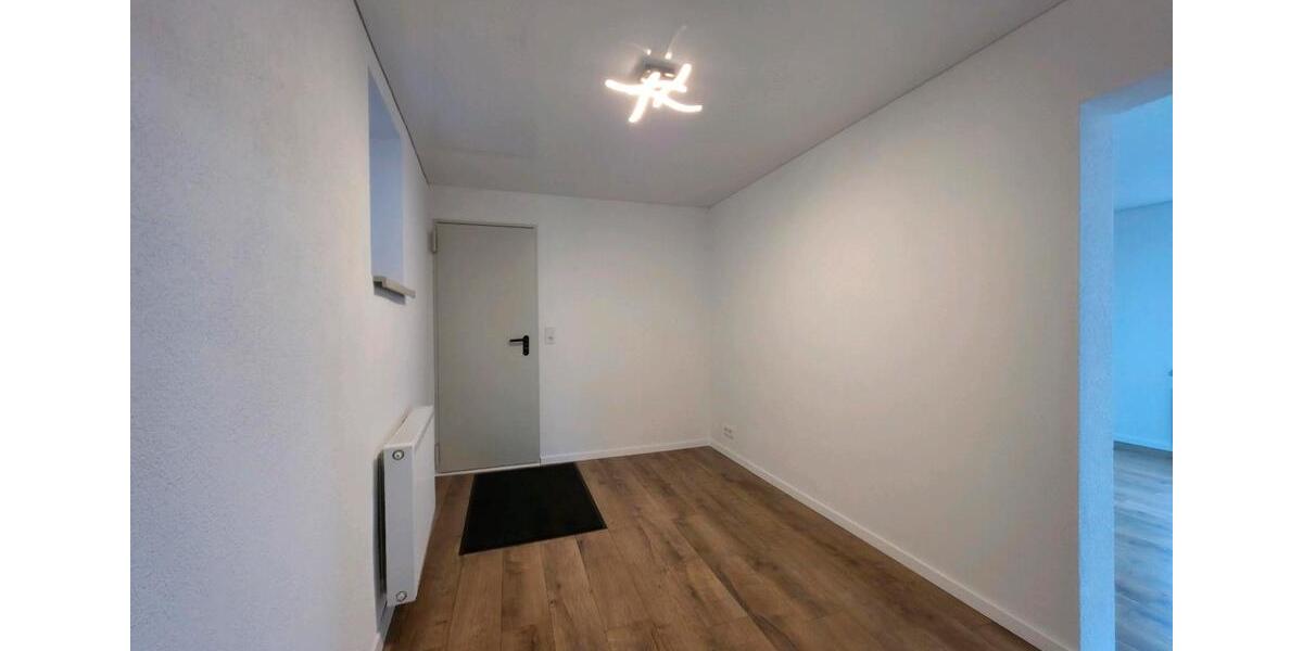 Einfamilienhaus Zweibrücken - 4.5 Zimmer, 150 m&sup2;, 1.300&euro; | Angebot:25639532
