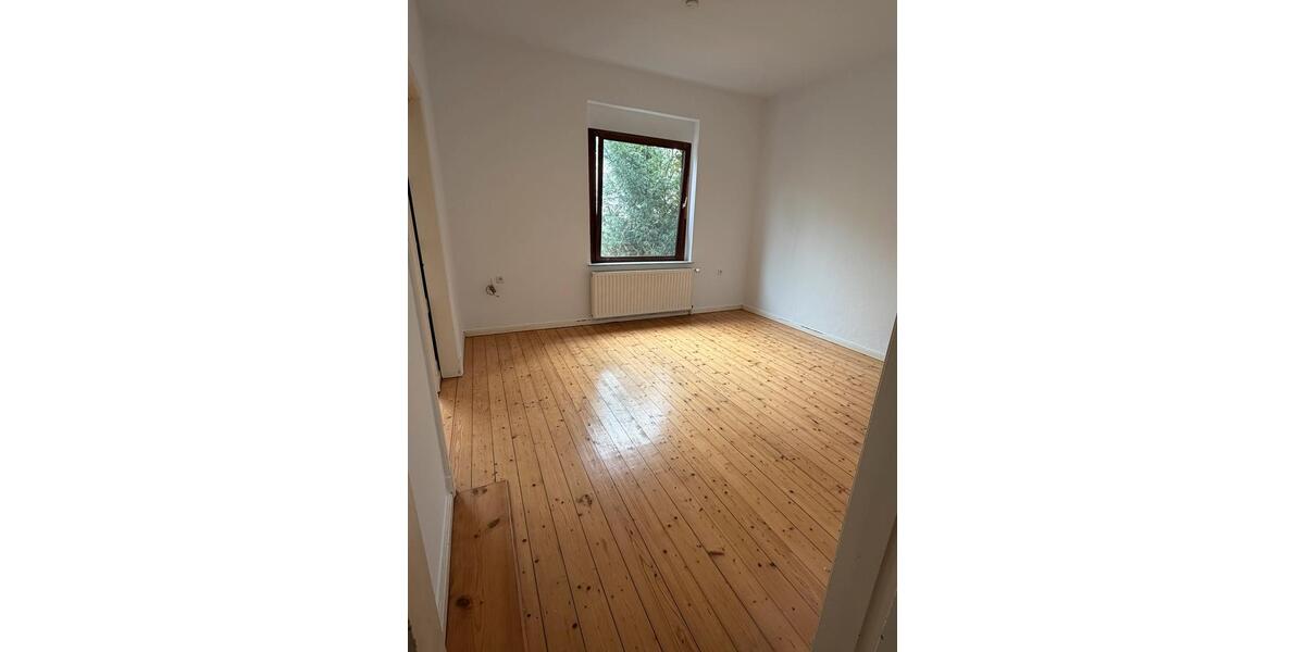 Hochparterre Oldenburg Bloherfelde - 4 Zimmer, 85 m&sup2;, 720&euro; | Angebot:26582760