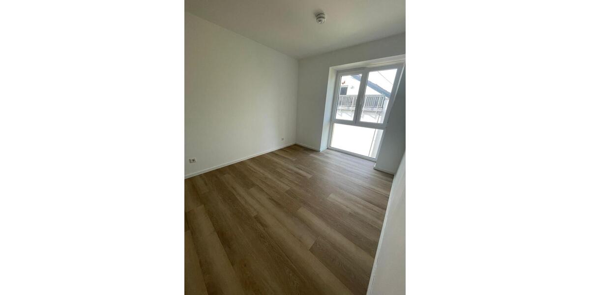 Etagenwohnung Merzig - 3 Zimmer, 78 m&sup2;, 940&euro; | Angebot:26256158
