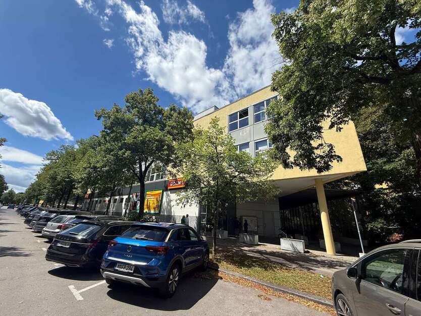 Büro in München 3.000 € 200 m² zimmer