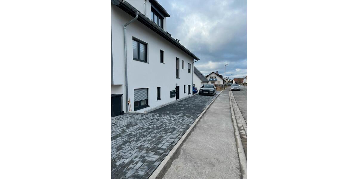 Terrassenwohnung Erlenbach bei Marktheidenfeld - 4 Zimmer, 111 m&sup2;, 1.165&euro; | Angebot:26425704