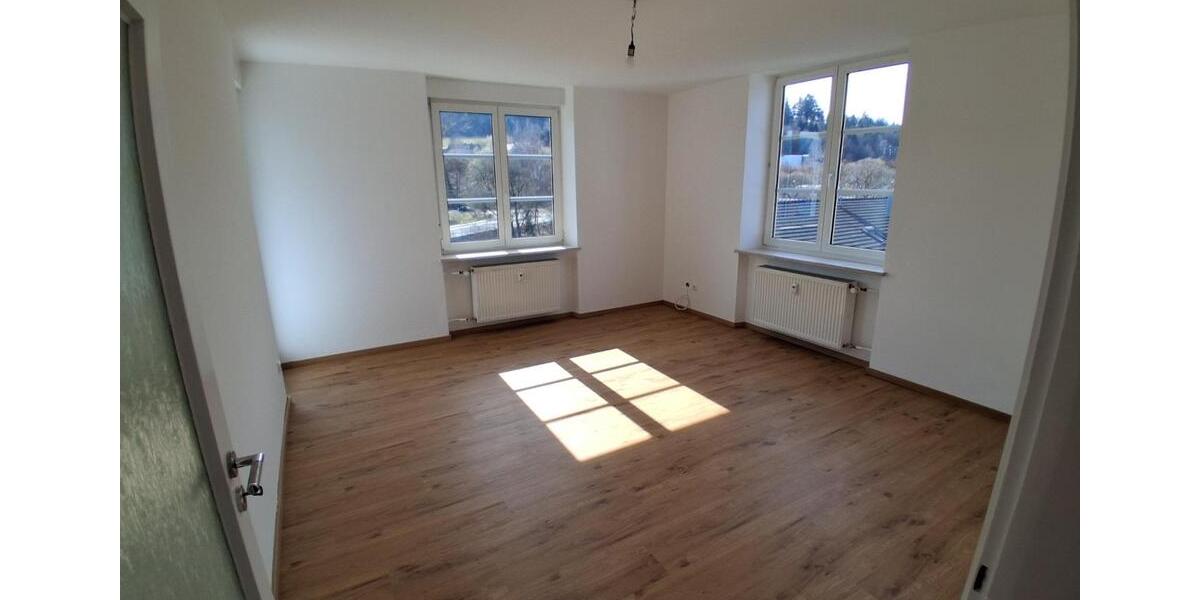 Etagenwohnung Bad Kötzting - 3 Zimmer, 86 m&sup2;, 600&euro; | Angebot:26022284