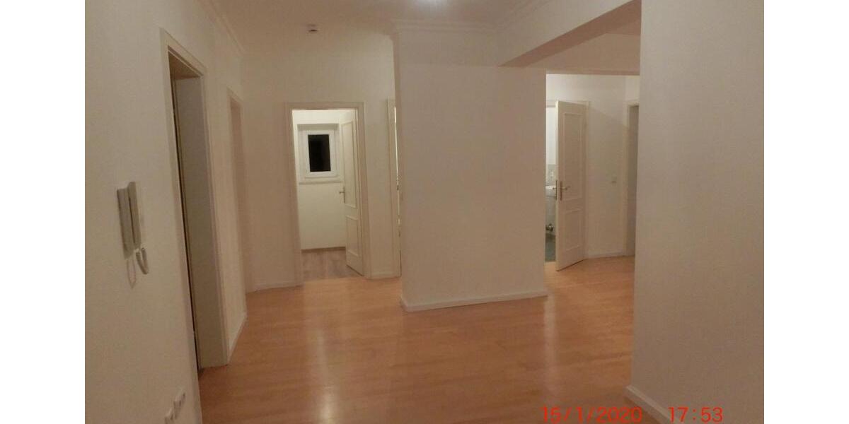 Etagenwohnung Vilsbiburg - 3 Zimmer, 84 m&sup2;, 930&euro; | Angebot:24551272