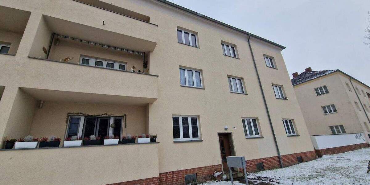 Etagenwohnung Magdeburg Cracau - 3 Zimmer, 71 m&sup2;, 469&euro; | Angebot:25109538