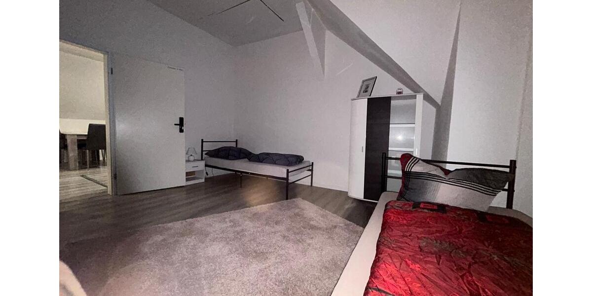 Wohnen auf Zeit Papenburg - 8 Zimmer, 240 m&sup2;, 15&euro; | Angebot:16828874