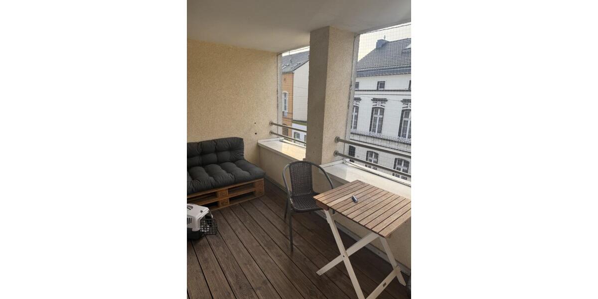 Etagenwohnung Krefeld - 1 Zimmer, 42 m&sup2;, 450&euro; | Angebot:24947579