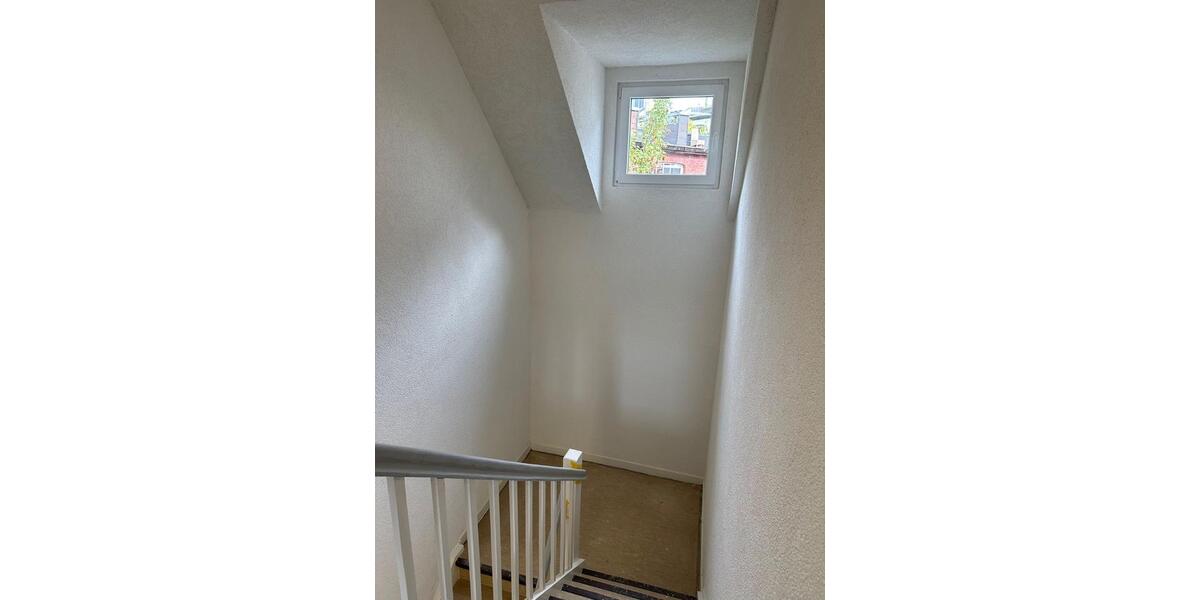 Etagenwohnung Aachen Aachen-Mitte - 1 Zimmer, 16 m&sup2;, 550&euro; | Angebot:26261086