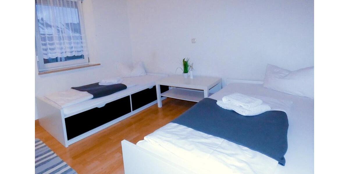 Wohnen auf Zeit Weiden in der Oberpfalz - 2 Zimmer, 64 m&sup2;, 50&euro; | Angebot:9948567