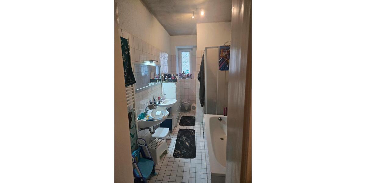 Erdgeschoßwohnung Herne - 3.5 Zimmer, 100 m&sup2;, 1.500&euro; | Angebot:25931897