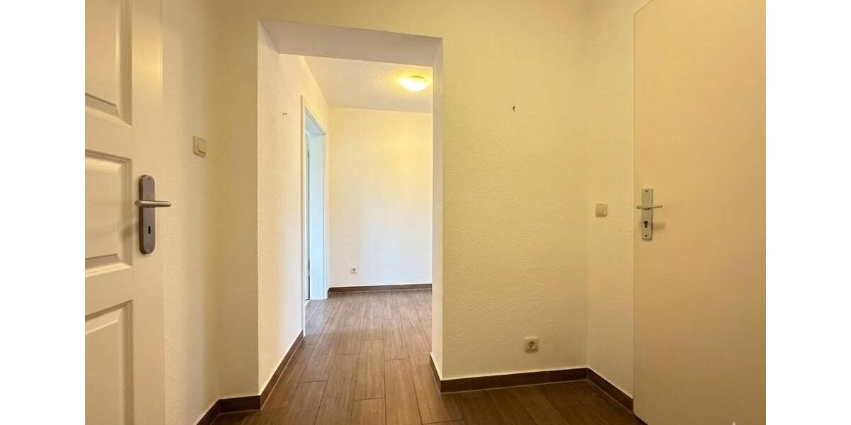 Erdgeschoßwohnung Bitterfeld-Wolfen Bitterfeld - 2 Zimmer, 57 m&sup2;, 535&euro; | Angebot:25887241