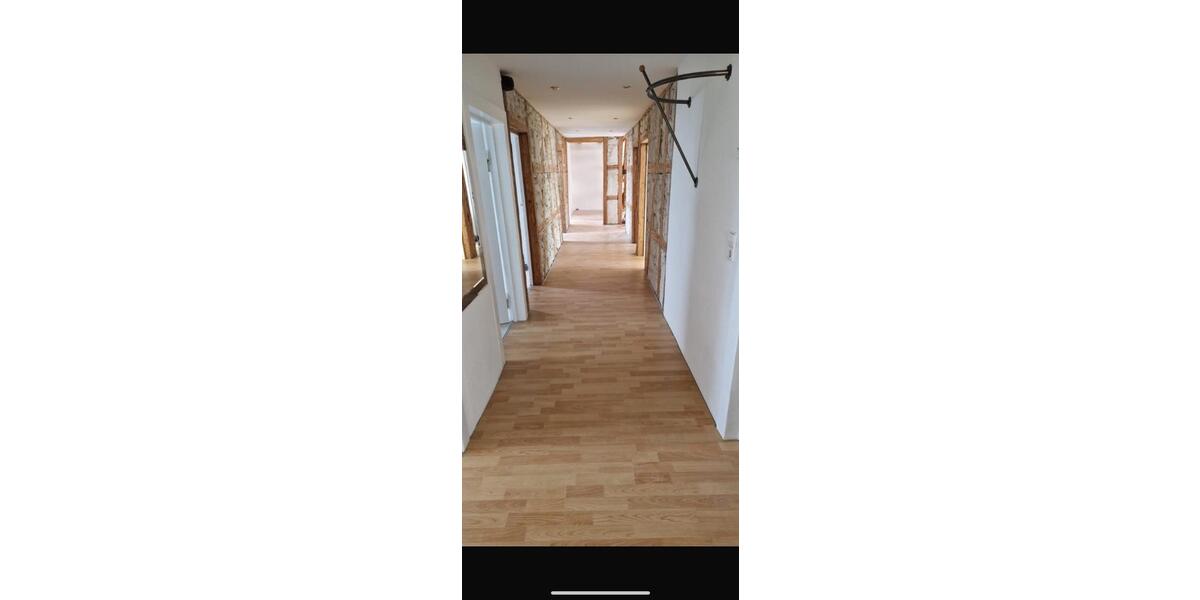 Wohnen auf Zeit Ludwigsburg - 7 Zimmer, 130 m&sup2;, 455&euro; | Angebot:26224666