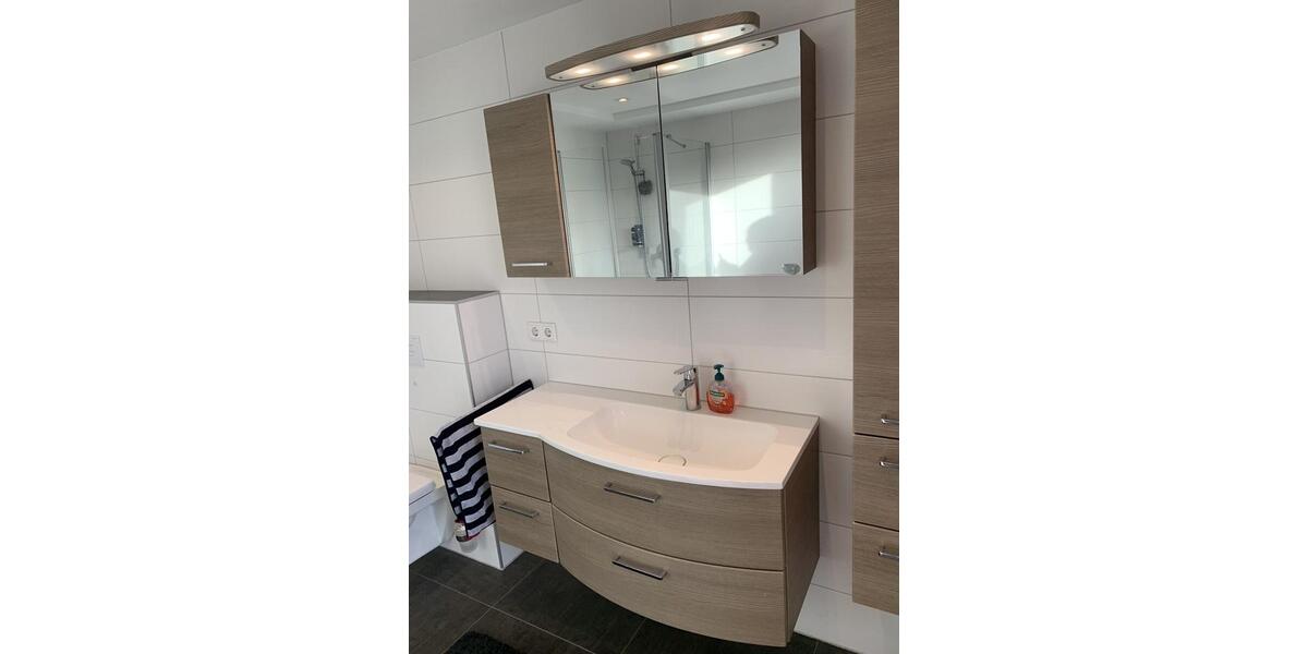 Einfamilienhaus Erfurt - 3 Zimmer, 95 m&sup2;, 1.500&euro; | Angebot:24977556