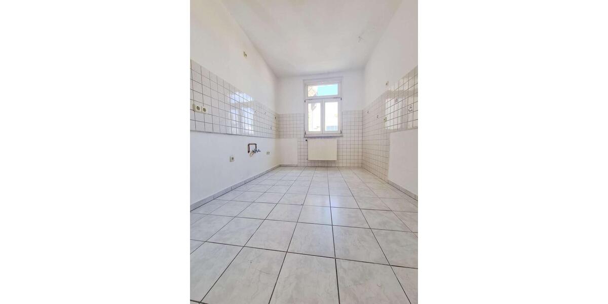 Dachgeschoßwohnung Köthen (Anhalt) - 3.5 Zimmer, 92 m&sup2;, 515&euro; | Angebot:24418141