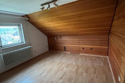 Wohnung Kreuztal - 3 Zimmer, 65 m&sup2;, 750&euro; | Angebot:26536657