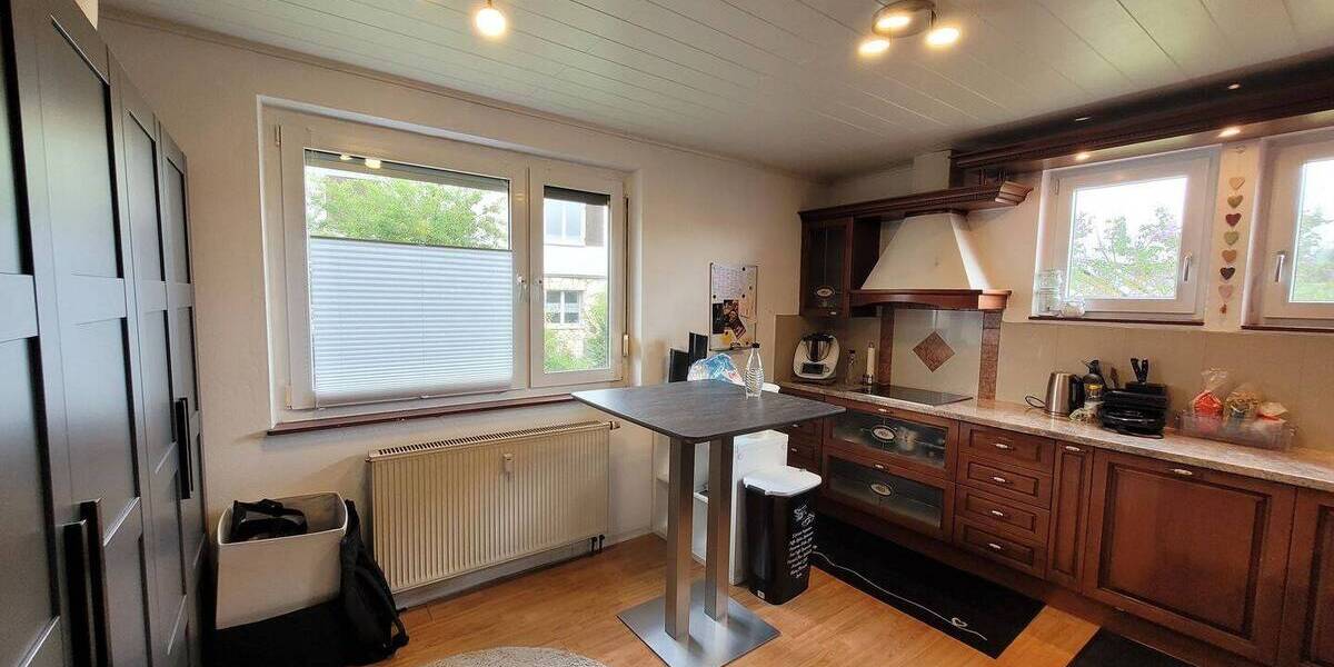 Etagenwohnung Sachsenheim Kleinsachsenheim - 3 Zimmer, 78 m&sup2;, 975&euro; | Angebot:26583870