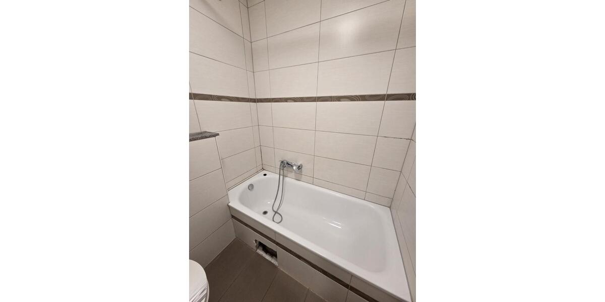 Etagenwohnung Mörfelden-Walldorf Walldorf - 3 Zimmer, 85 m&sup2;, 1.300&euro; | Angebot:26517584