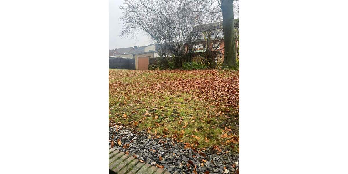 SCHÖN AUSGESTATTETES APPARTMENT MIT EINBAUKÜCHE UND BALKON IN NEUSS-HOLZHEIM 1 zimmer