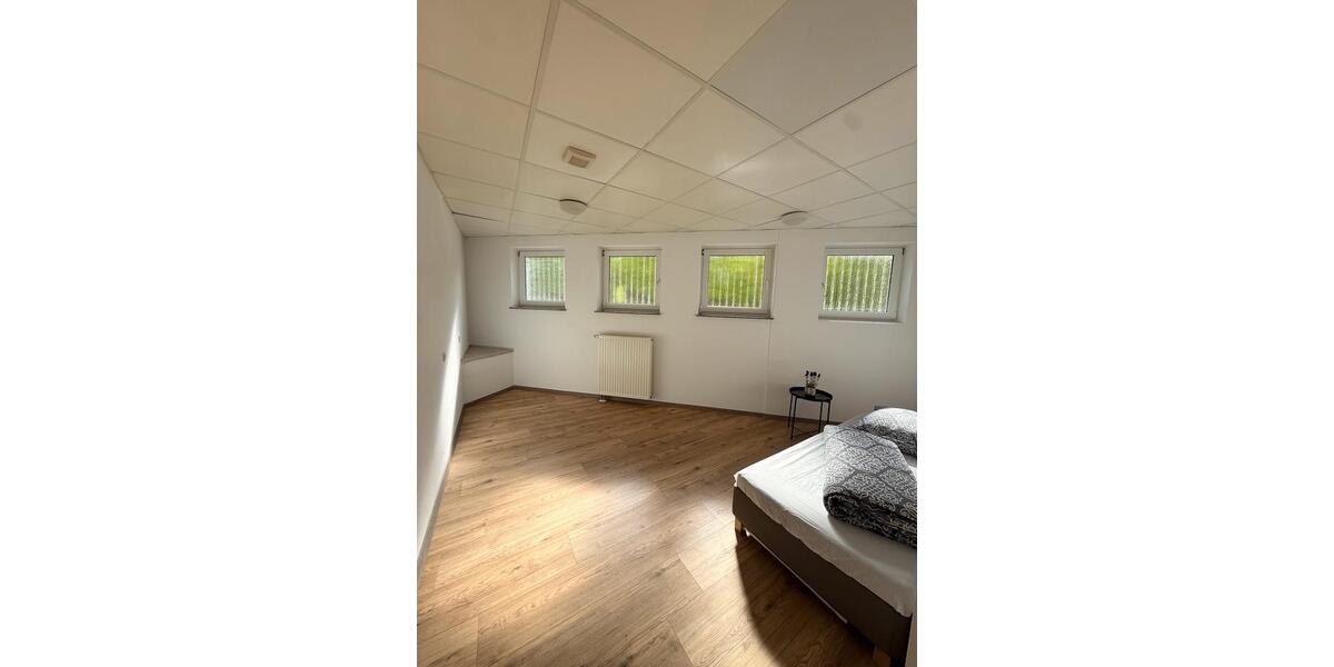 Wohnen auf Zeit Meckenbeuren - 1 Zimmer, 18 m&sup2;, 550&euro; | Angebot:26581456