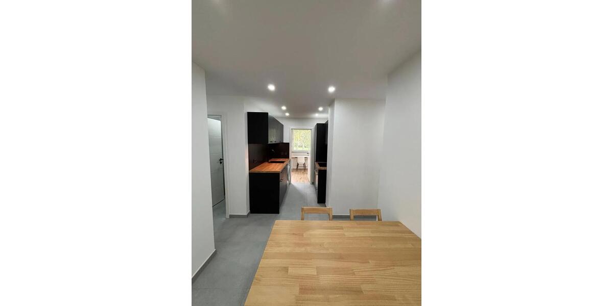 Etagenwohnung Nürnberg Langwasser - 1 Zimmer, 17 m&sup2;, 490&euro; | Angebot:26456264