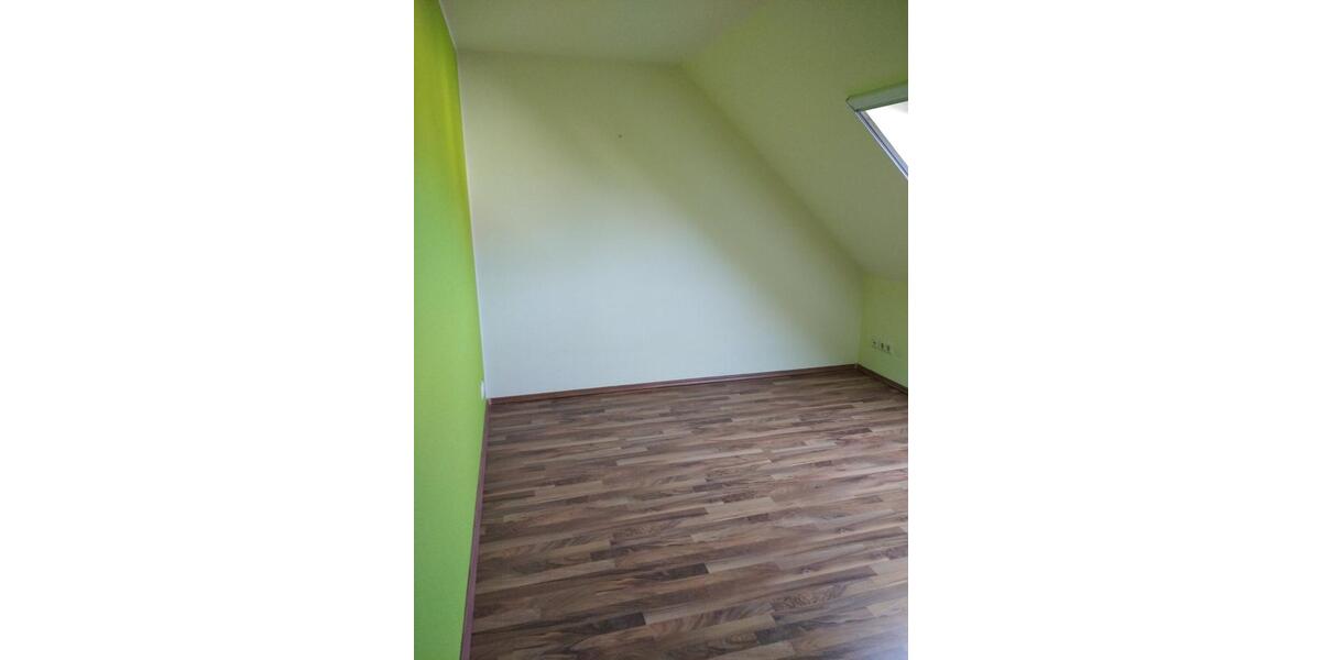 Maisonettenwohnung Meuselwitz - 3 Zimmer, 71 m&sup2;, 360&euro; | Angebot:23767266