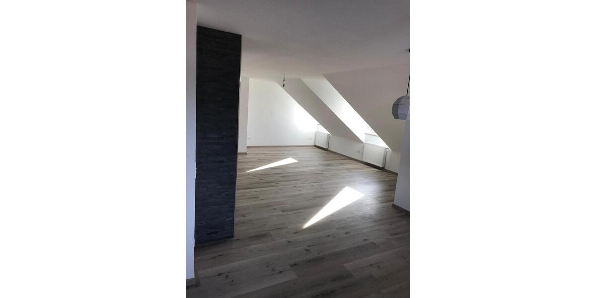 Dachgeschoßwohnung Herbertingen - 3 Zimmer, 100 m&sup2;, 850&euro; | Angebot:26014425