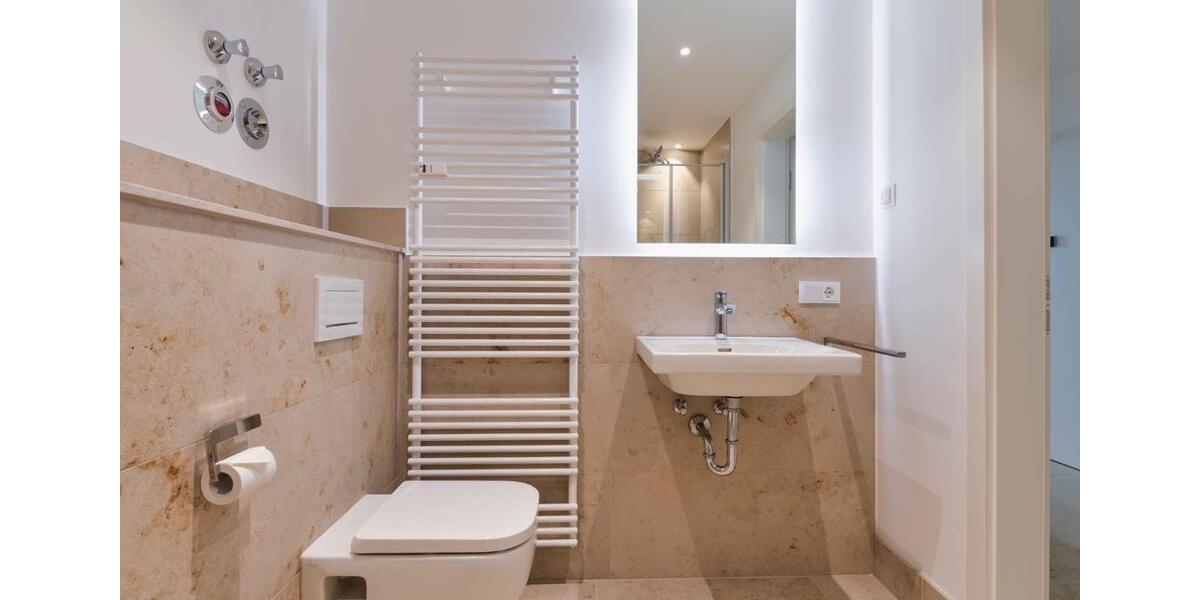 Etagenwohnung München Moosach - 4 Zimmer, 109 m&sup2;, 2.450&euro; | Angebot:26407100